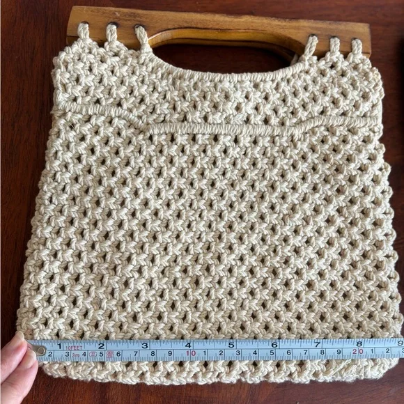 Cream Crochet Bag with Wooden Handle - Picture 6 of 7